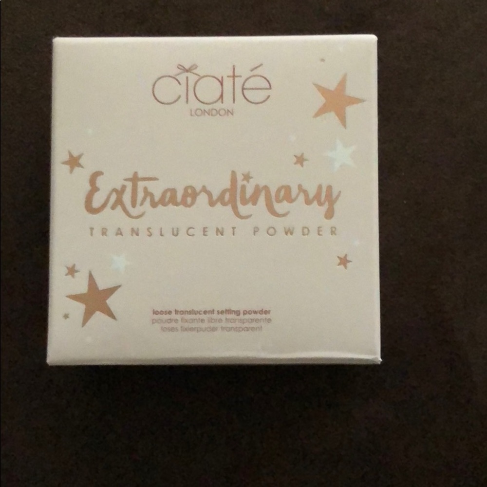 NWOT Ciaté translucent powder!